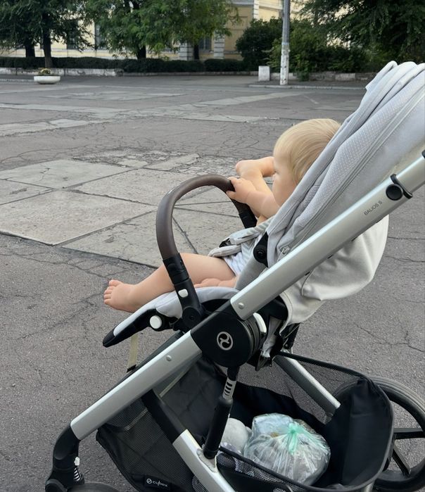 Cybex Balios S Lux 2023 Lava Grey (Світло- сірий)