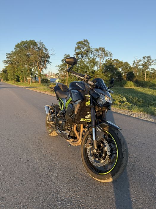 Продам KAWASAKI Z900