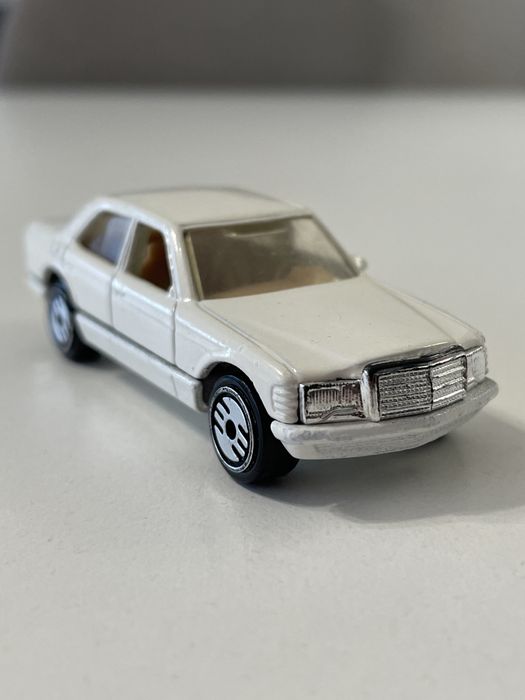 Hot Wheels Mercedes 380 SEL V126 W126 Mattel Malaysia 1981 1:64 HW MB