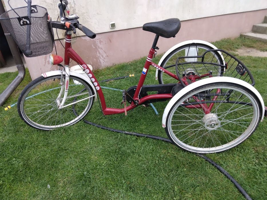 Rower trzykołowy..