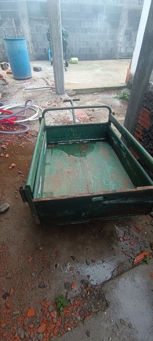 Atrelado de mão ou moto