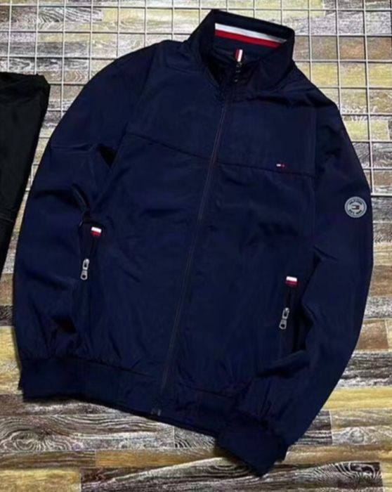 Nowa kurtka Tommy Hilfiger, roz. L