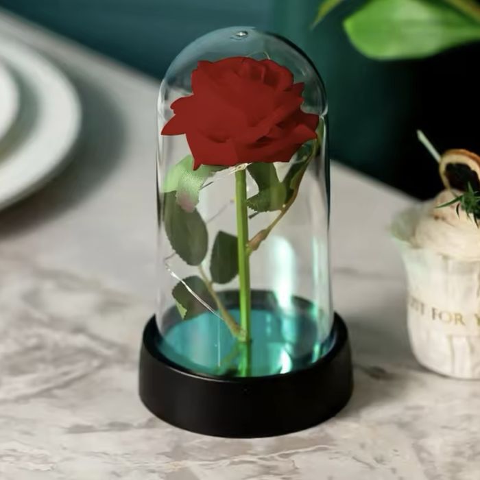 Wieczna róża prezent na dzień kobiet