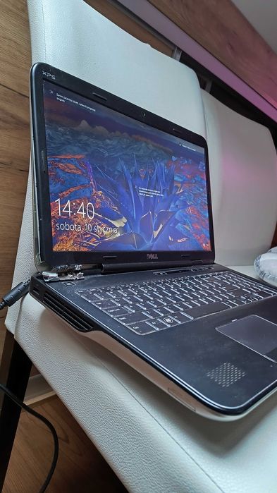 Laptop Dell XPS sprawny Intel i5 win10 plus win7 4GB ram
