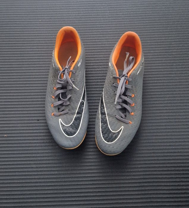 Korki nike hypervenom 42.5