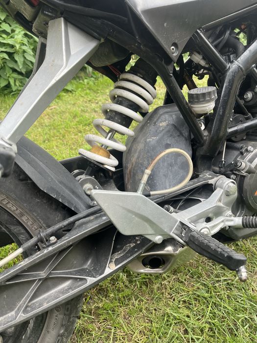 Ktm duke 125 стріт