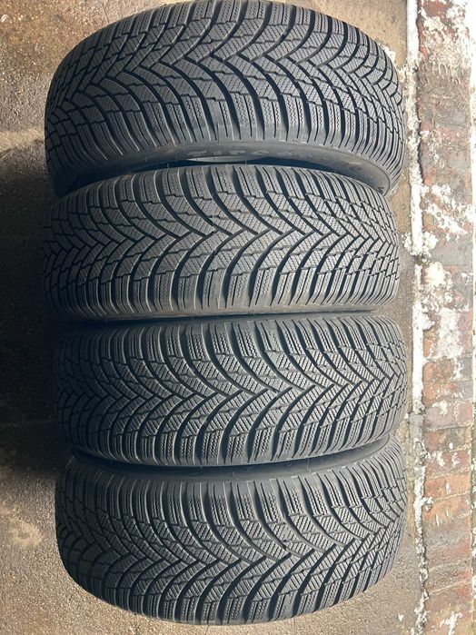 Komp. Opon Firestone 215/60R17