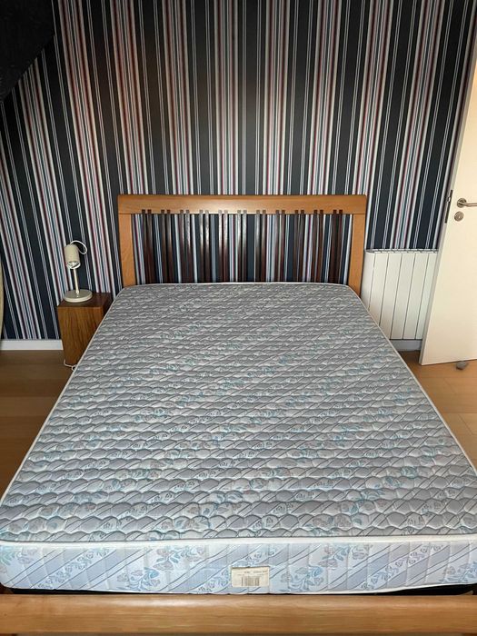 Cama 140x200cm + Colchão