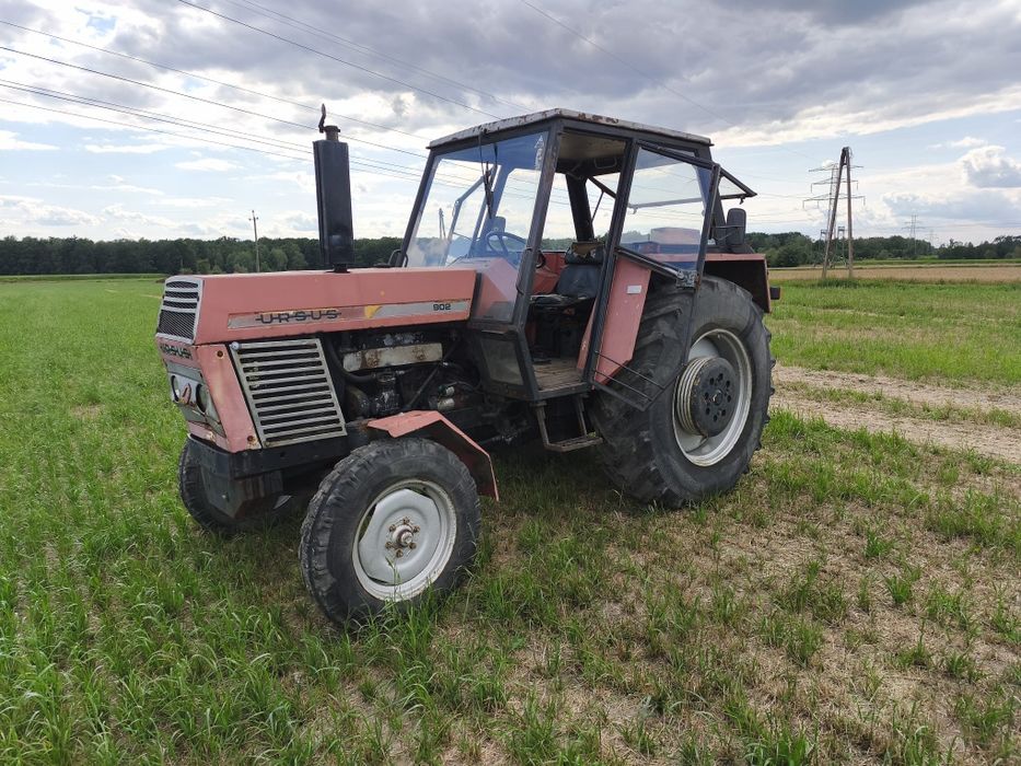 Ursus c 902 rok 1982
