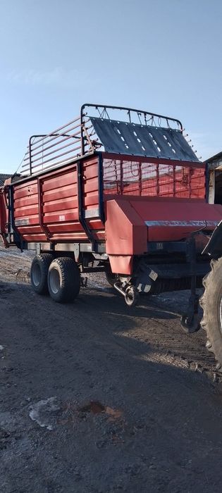 Przyczepa samozbierająca Deutz-Fahr