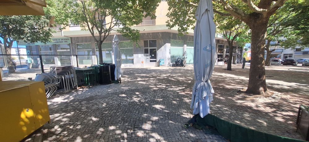 Café quiosque em  Santarém
