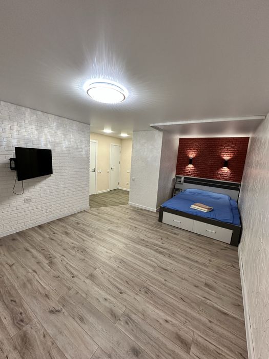 Сдам квартиру посуточно. Район  ЖД вокзал