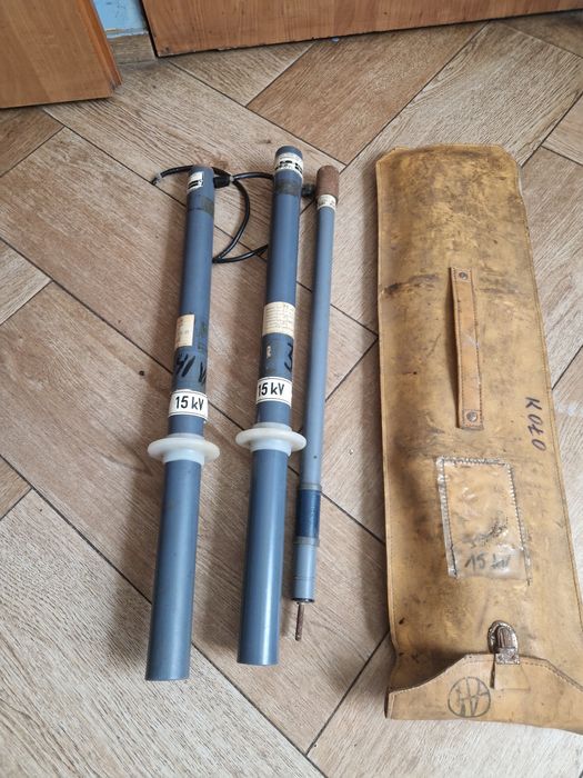 Stary miernik prądu prl