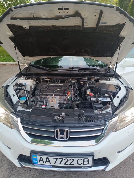 Продам Honda Accord Executive.
