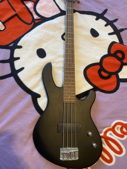 Gitara basowa Cort Action Junior OPB bass