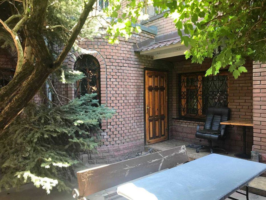 Продам 2- эт. дом,  Ледовая Арена, Парк Молодежный. Красный Камень. - Вид 3