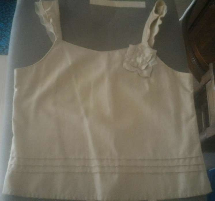 Conjunto de calça e blusa de alsas para saída mais formal ou cerimónia