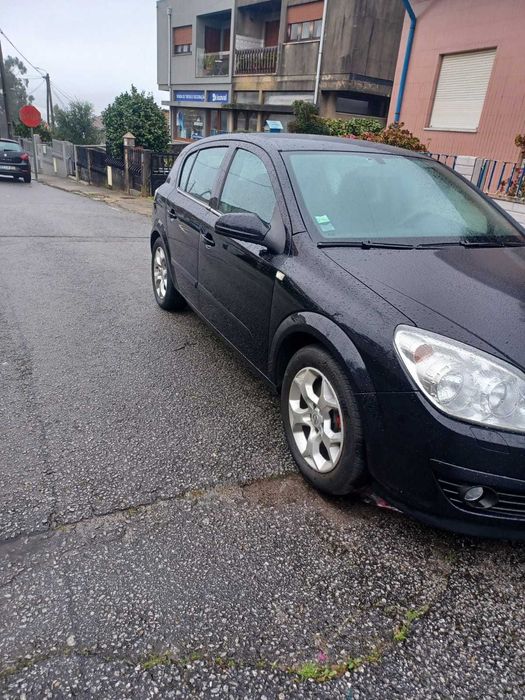 Opel Astra H 1.9 CDTI