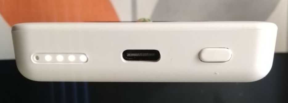Powerbank 5000 plus pendrive 16 GB