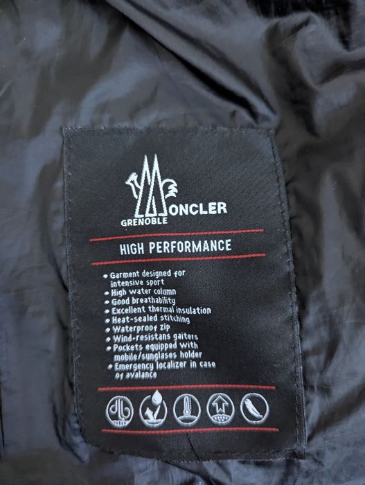 Rare Moncler puffer 122782% legit