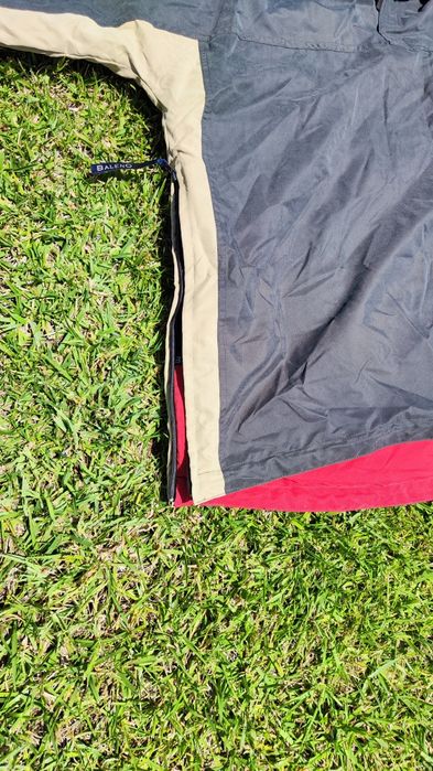 Blusão cinzento fechado