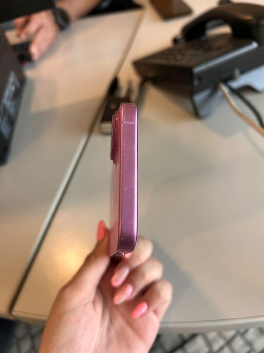 Iphone 16 cor de rosa