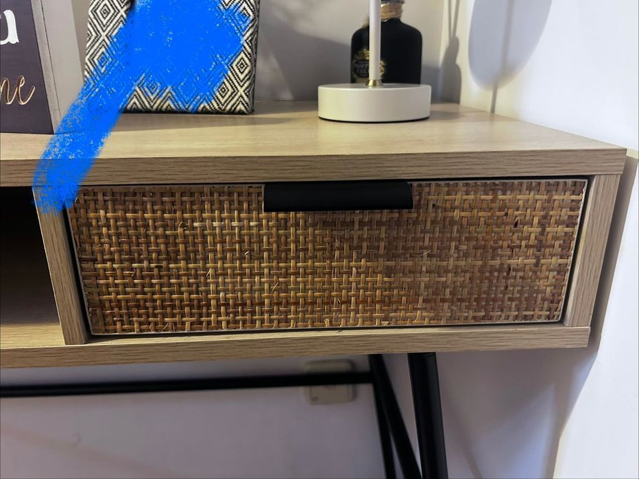 Consola de madeira com gavetas do HÔMA