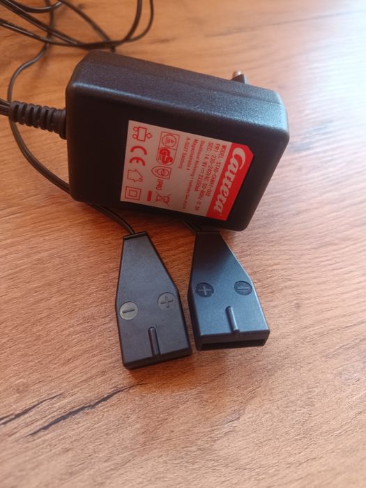 Zasilacz do toru Carrera GO!! Podwójny wtyk 14.8V 2 x 350mA