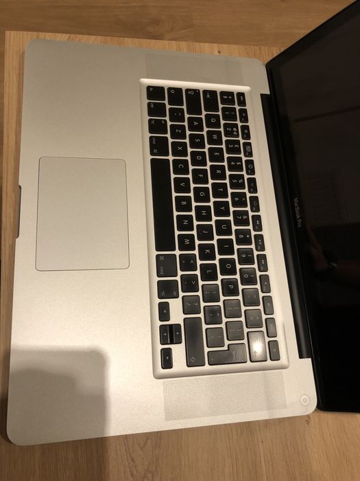 Macbook Pro 15”