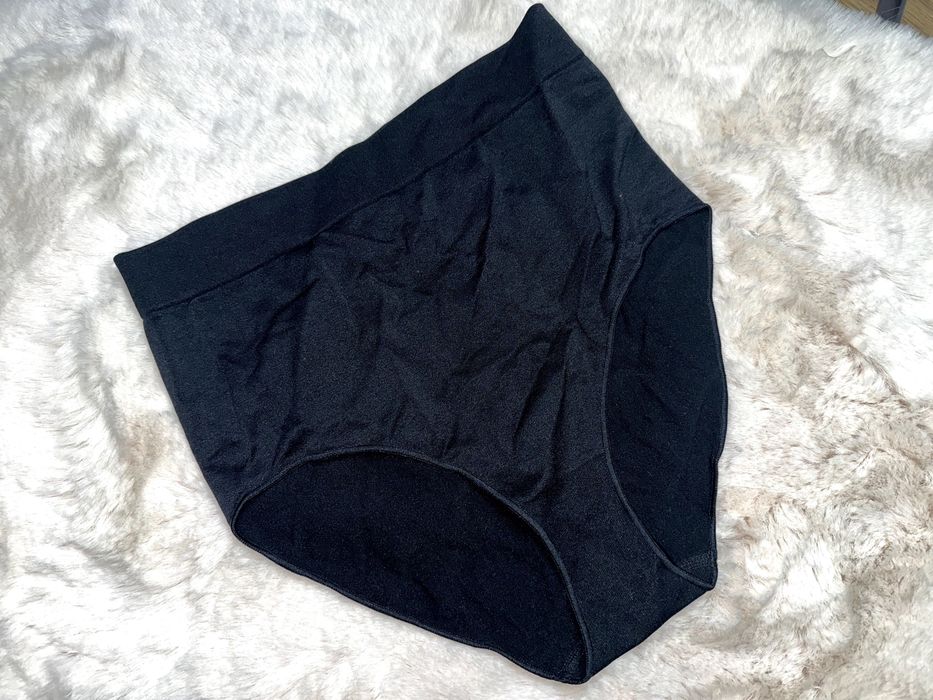 Primark wysokie majtki dla pani nowe M