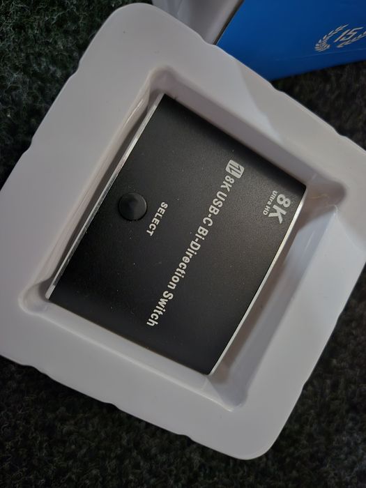 Switch Bidirecional USB-C 8K (Modelo U8K1)