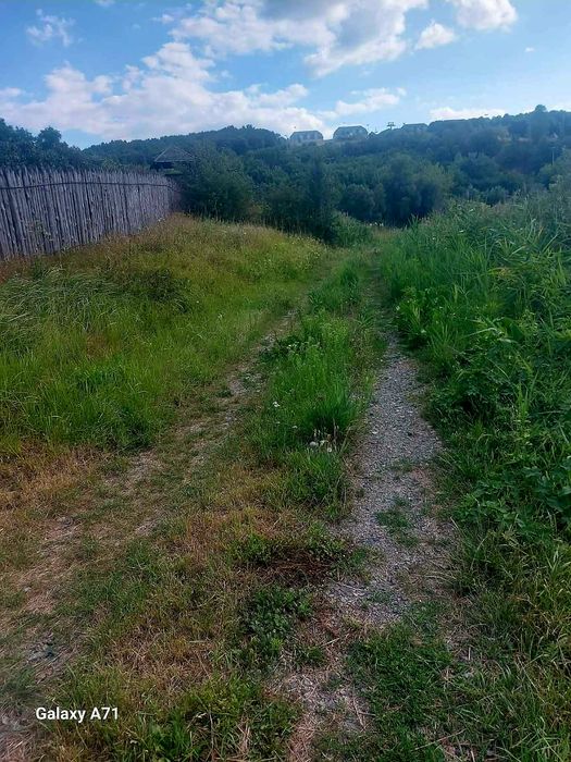 Пропонуємо до продажу гарну земельну  ділянку