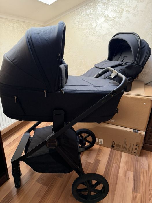 Дитяча коляска Carrello Ultra