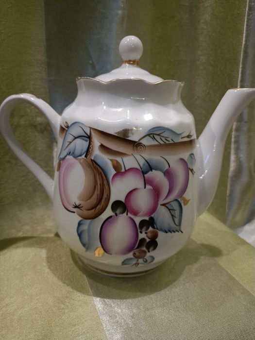 Заварник  фарфоровый 1,75л