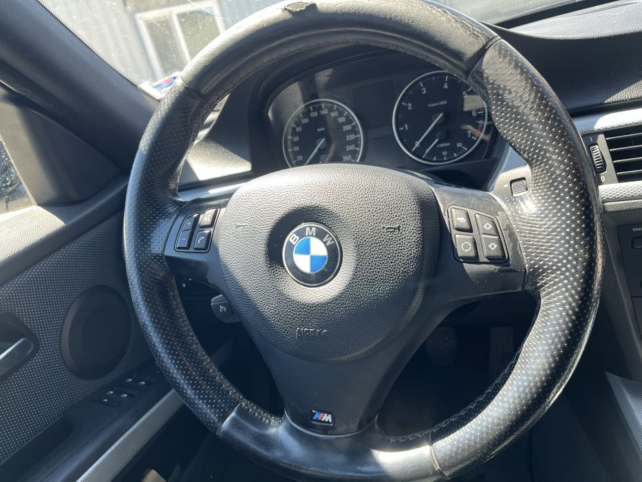 BMW e90 320M пакет