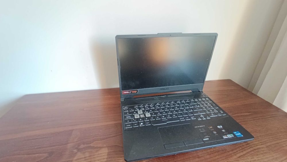 Portátil ASUS TUF F15