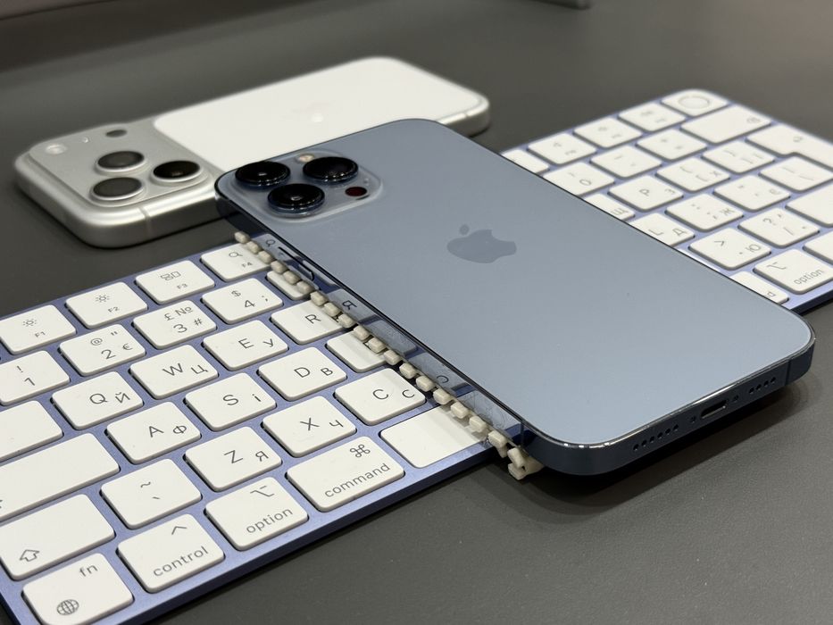 iPhone 13 Pro Max 256GB Sierra Blue Neverlock (АКБ 100%)