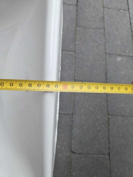 79.Umywalka 30x50 komplet