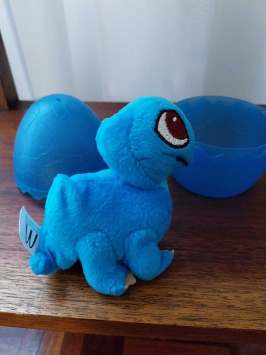 Ovo e bebé Dinossauro azul, em muito bom estado