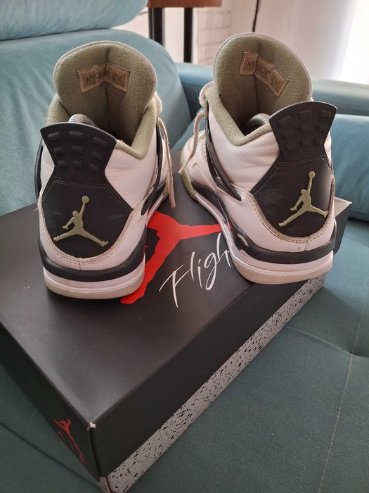 Air Jordan 4 Retro Seafoam (W) - 40,5