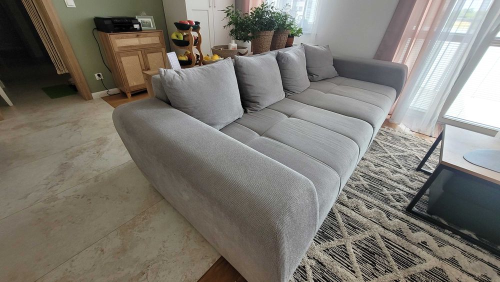 Sofa rozkładana z funkcją spania