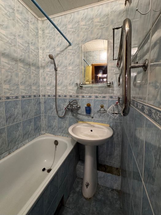 Продаж Бульвар Славы, 3 ком.квартира, Победа-5