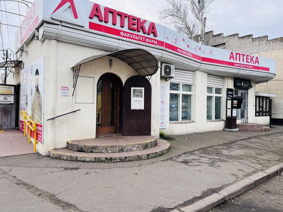 Продам магазин на зупинці Привокзальна площа (топ-місце)