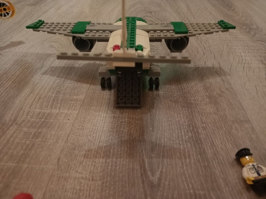 Lego Samolot Transportowy 60101