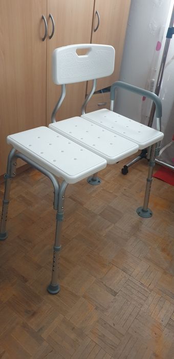 Banco de higiene senior