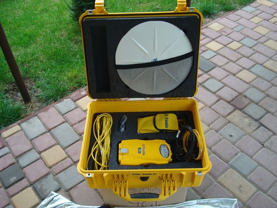 GPS Trimble 5700 L1/L2 рабочий двухчастотный комплект б/у