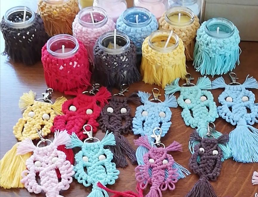 Dzień Matki zestaw breloczek makrama sowa świeca sojowa