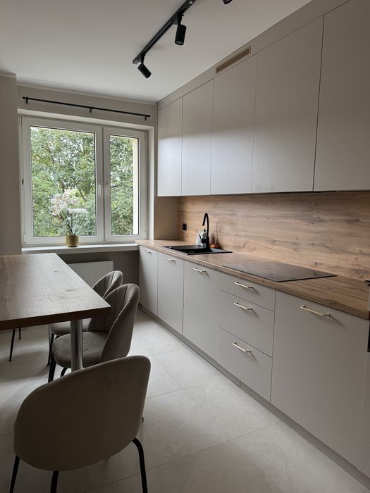 Pokoje na wynajem ul. Tomasza 6, Katowice blisko ŚUM