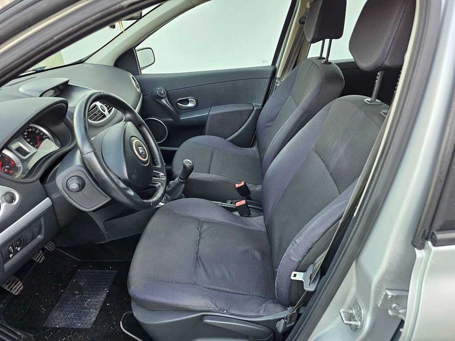 Renault Clio 1.2i 16v 75Cv 03/2009