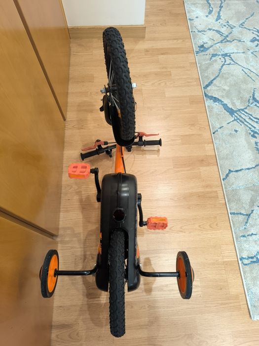 Vendo bicicleta btwin em muito bom estado, pouco uso